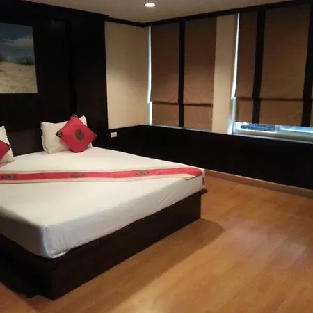 Everest Boutique 8 Inn